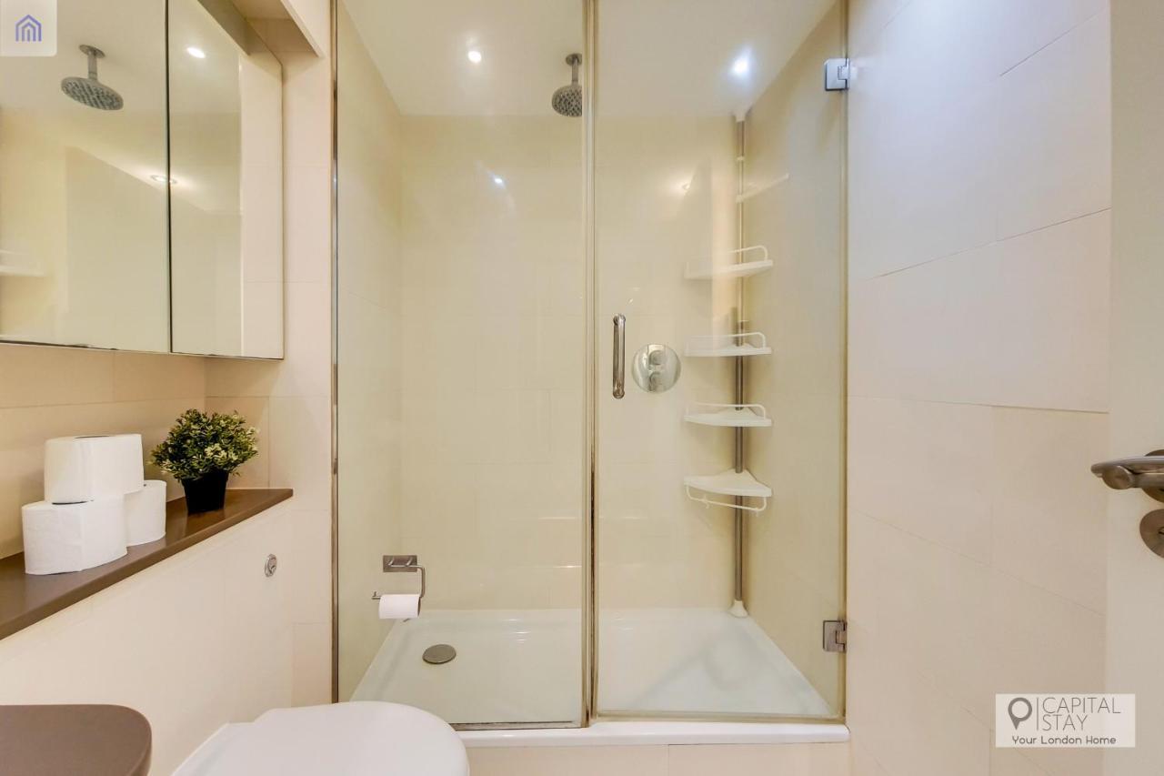 Two Bedroom Apartment - London Excel Stays Exterior photo