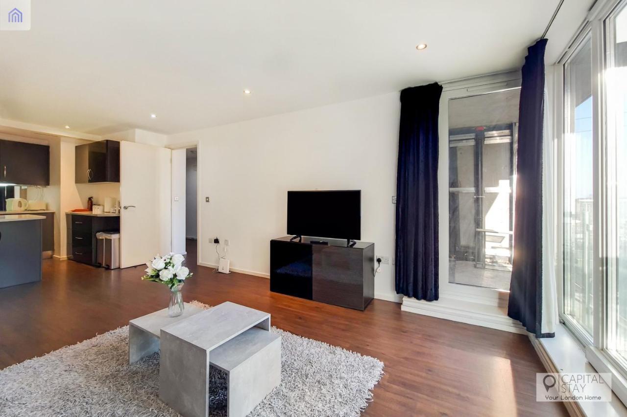 Two Bedroom Apartment - London Excel Stays Exterior photo